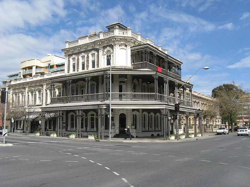 Botanic Hotel