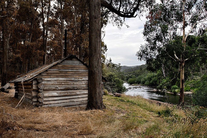 Kennedy Hut East Gippsland by
                      Fir0002/Flagstaffotos