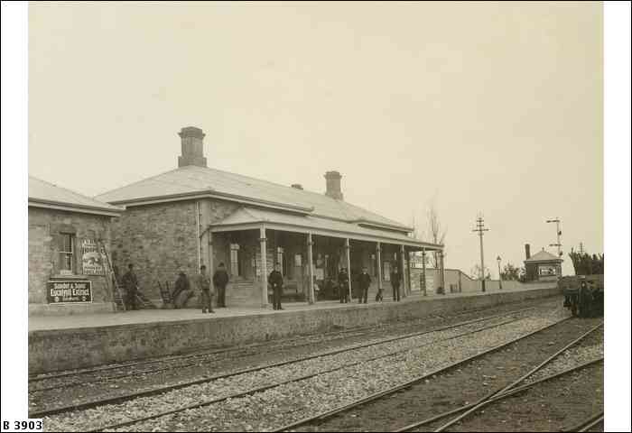 North Adelaide Railway
                  Station