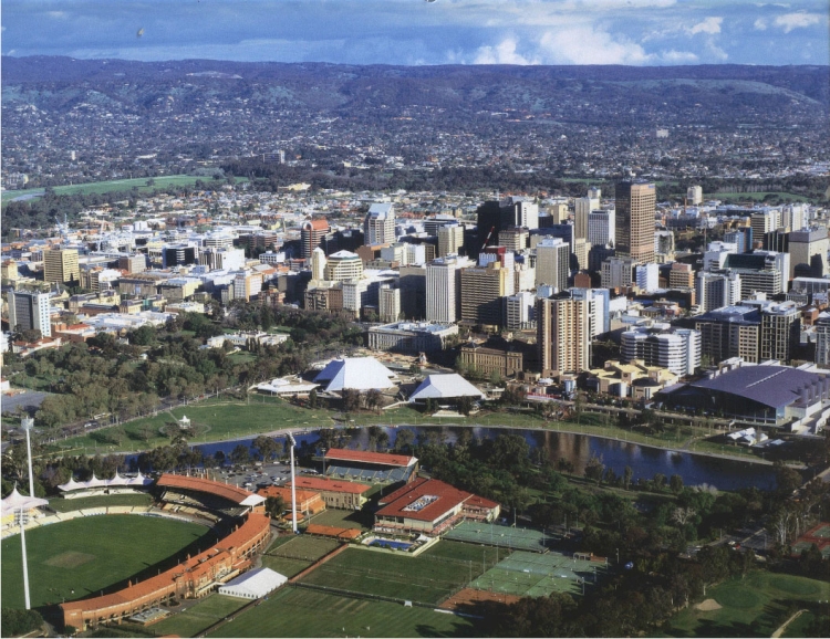 Adelaide
                    skyline